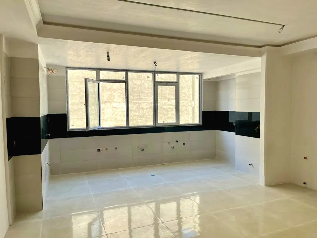 آپارتمان ۹۸ متری فول نوساز جنب مترو