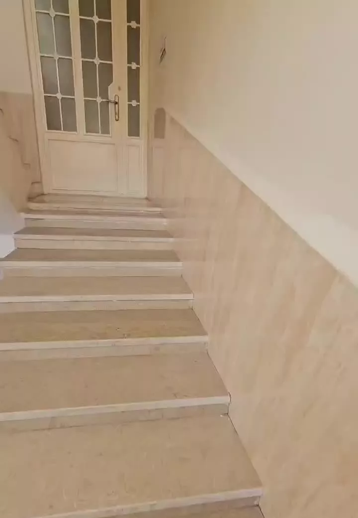 طبقه اول نوساز منطقه گلستان