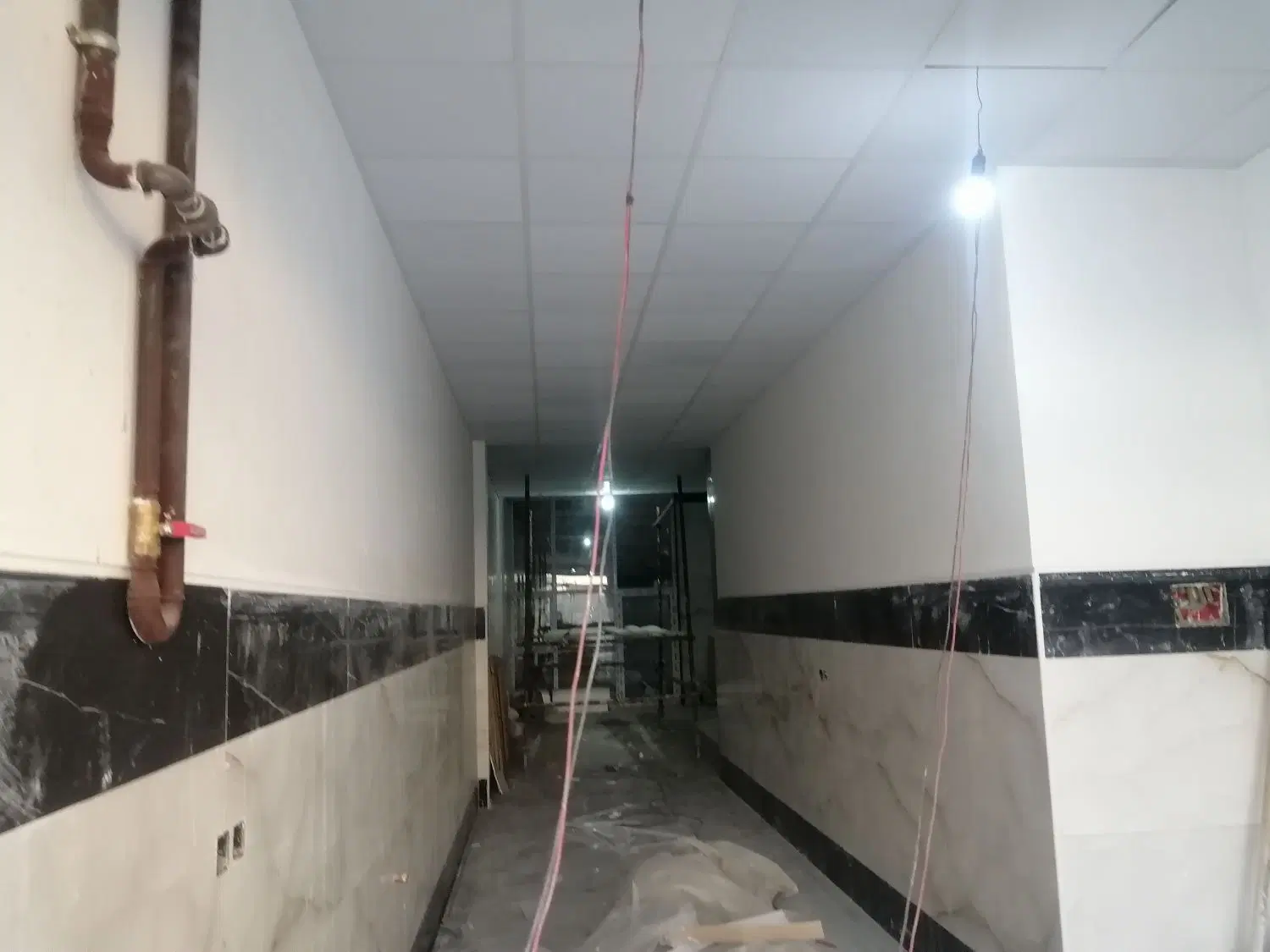 مغازه 80متری