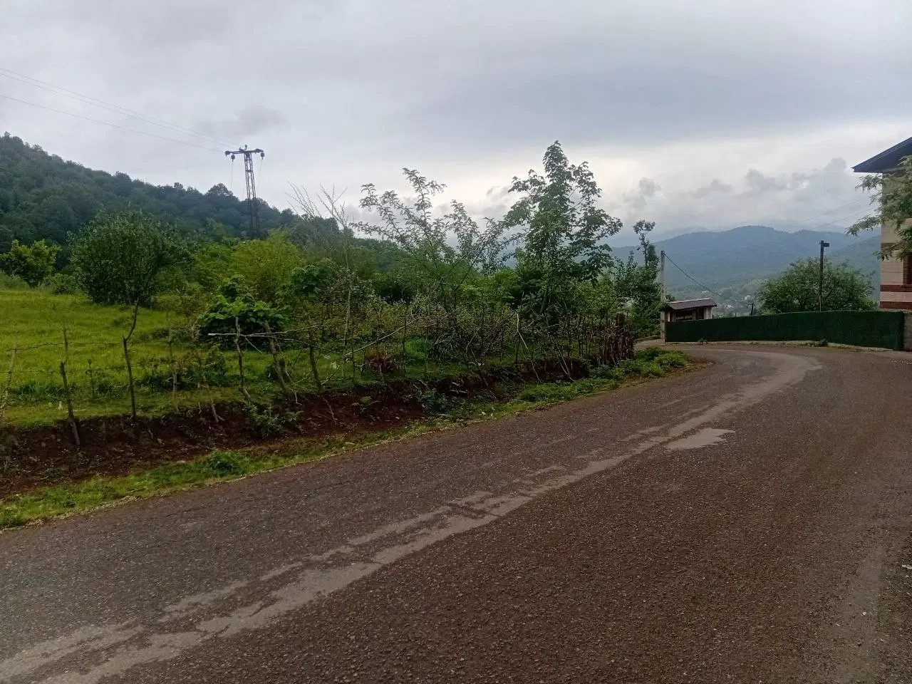 زمین 750 متری در روستای دیزکوه