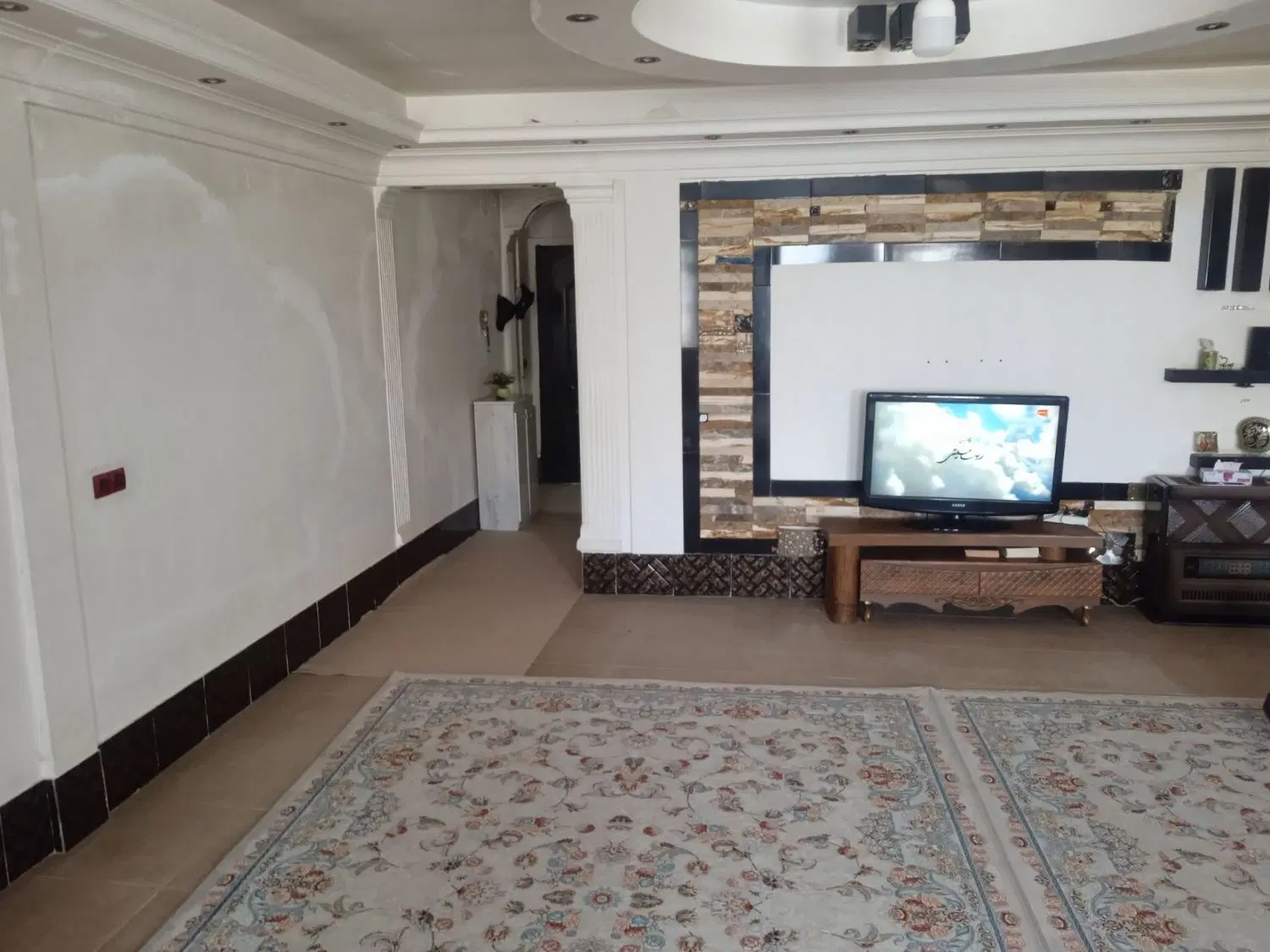 فروش  یک واحد آپارتمان