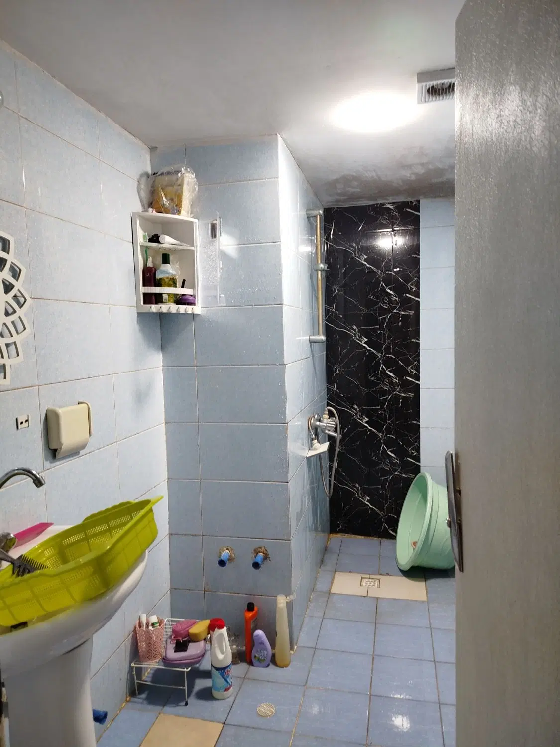 واحد۷۶متری انباردار