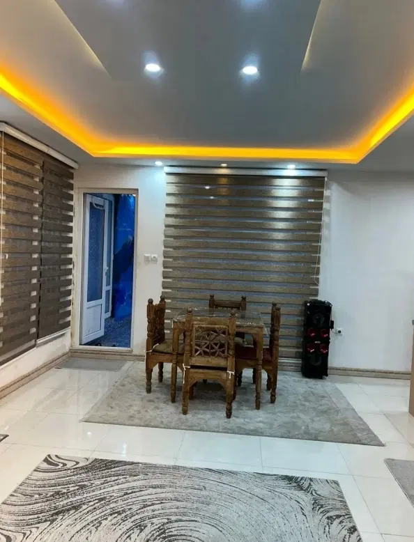 نیازمند همخانه