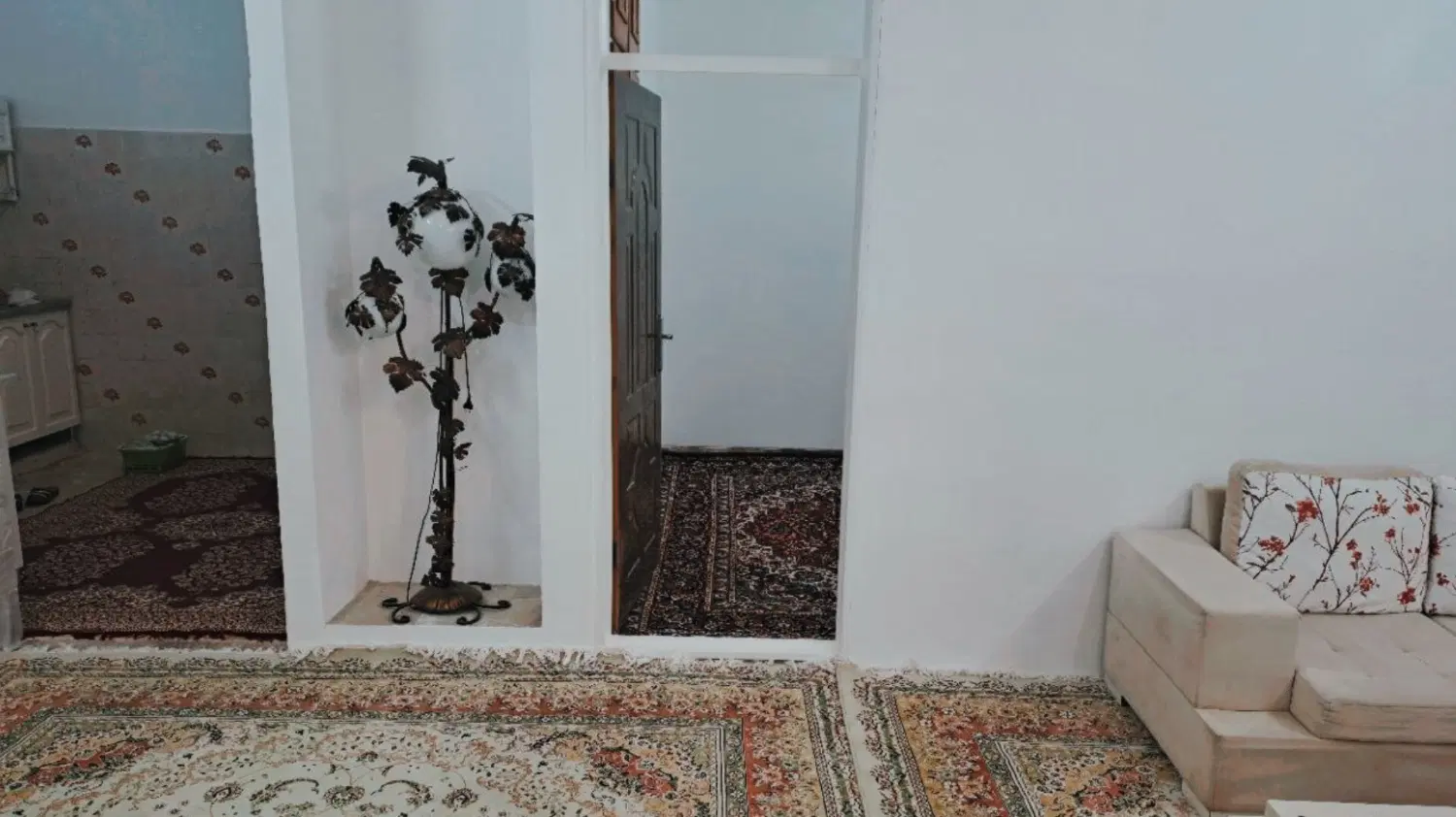 واحد اقامتی نزدیک حرم و جمکران بسیار تمیز