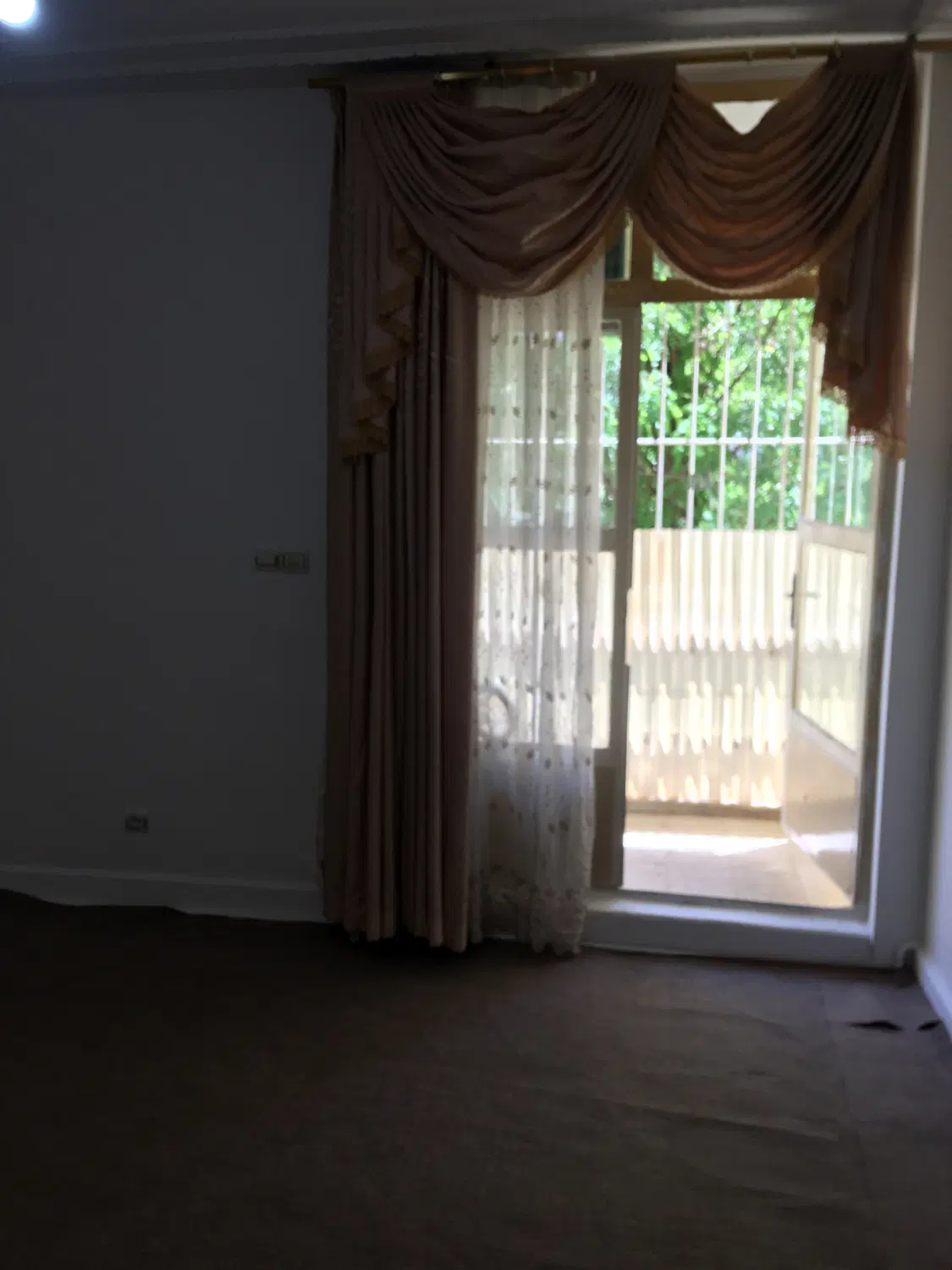 اجاره آپارتمان های ادب ۸۵ متری
