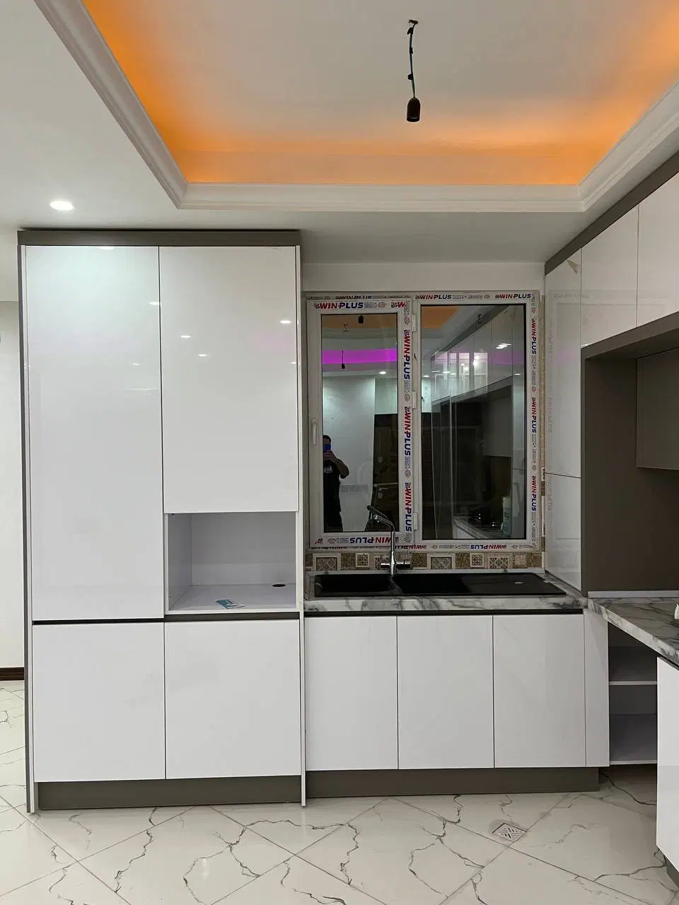 اپارتمان ۹۶متری نوساز.پارکینگ انباری اختصای