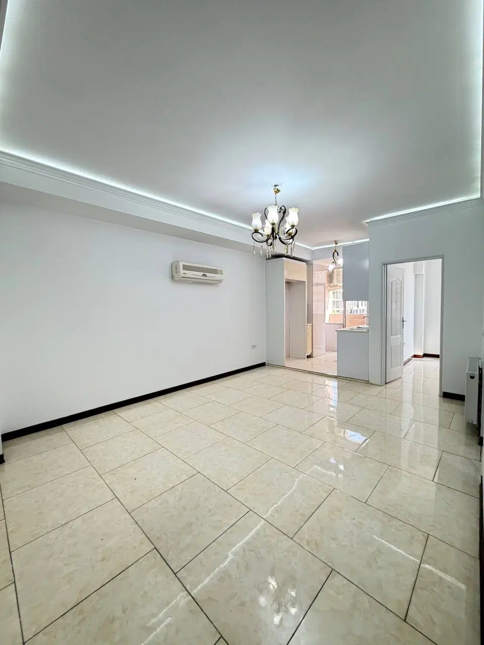 ۴۸ متر روب نما+آسانسور و پارکینگ