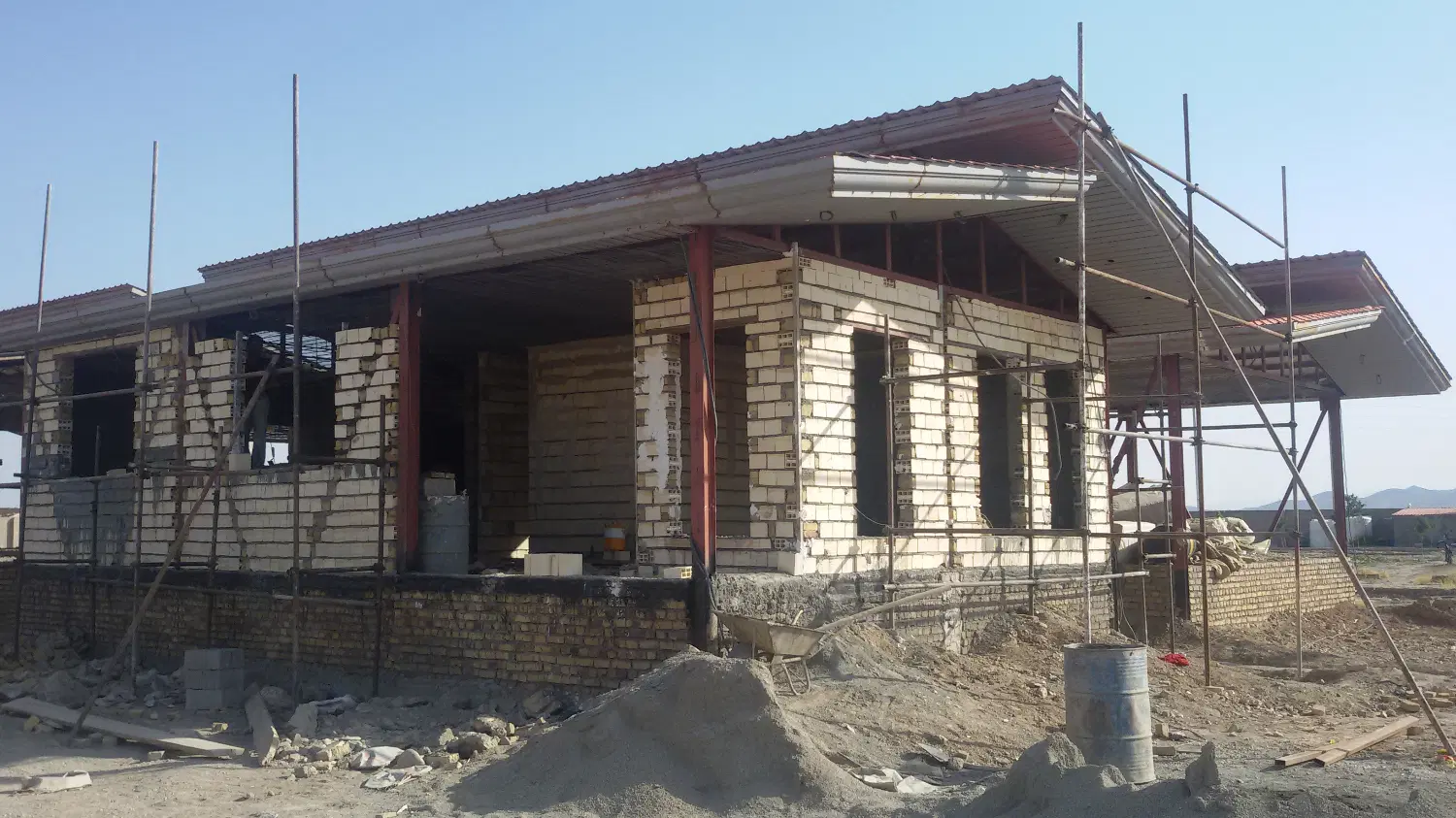 220 متر زمین کاربری مسکونی دوکله - 6دانگ موازی ارس