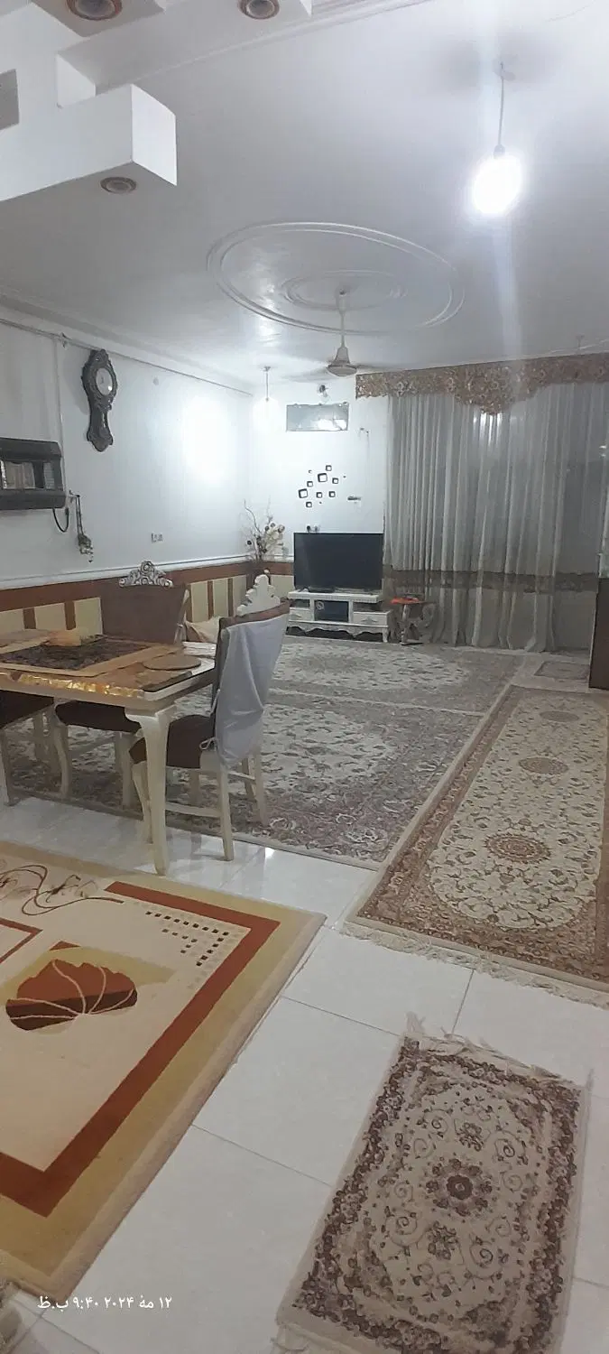 فروش خانه دو طبقه فلکه صاحب الزمان(عج)
