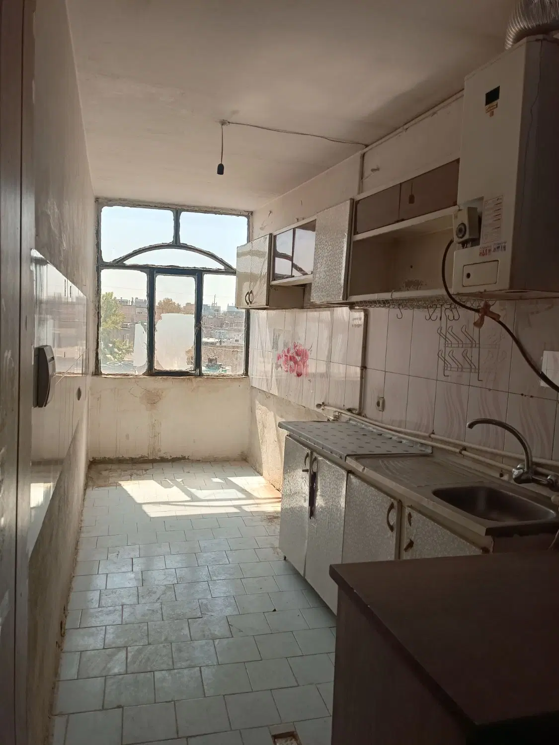 آپارتمان رسالت ۶۴