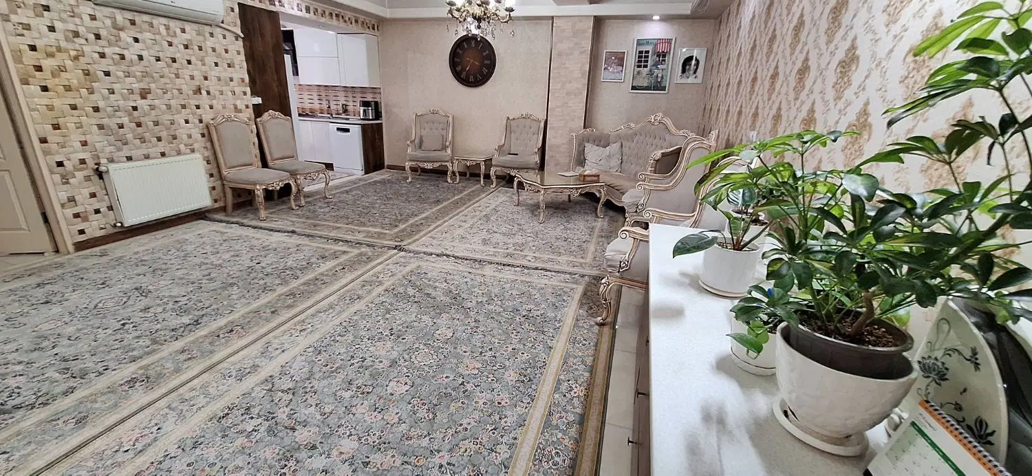 آپارتمان باغ قوام