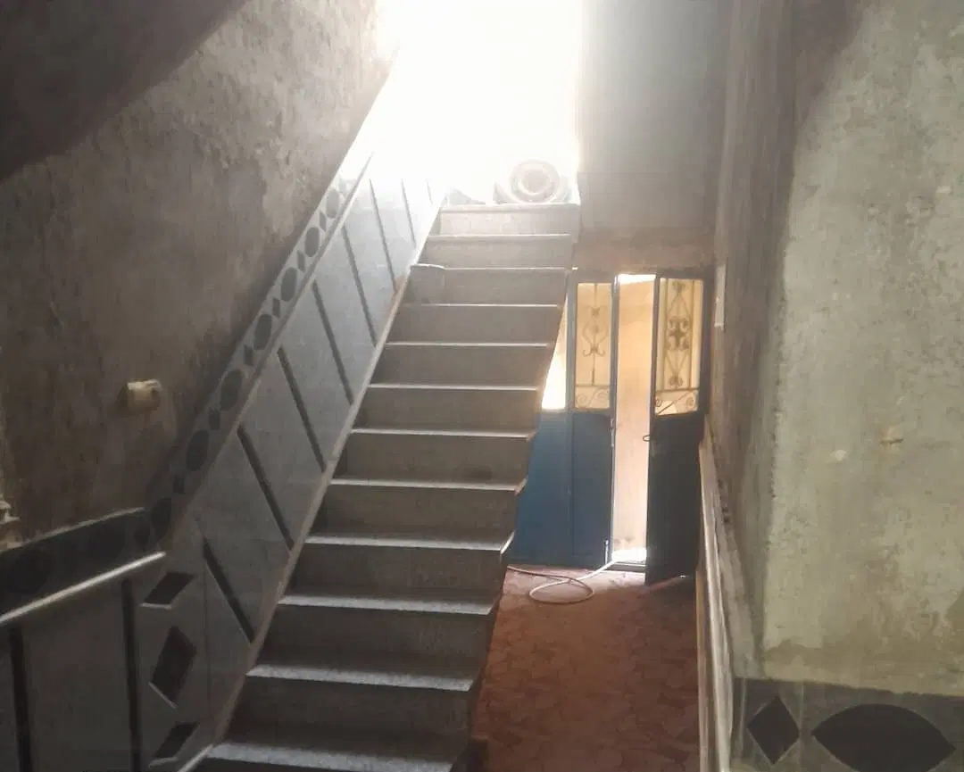 خانه فروشی ایرانشهرهنرمندان پنج