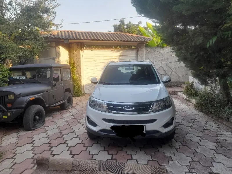 ویلا فروشی جای خوب عالی نزدیک خیابون