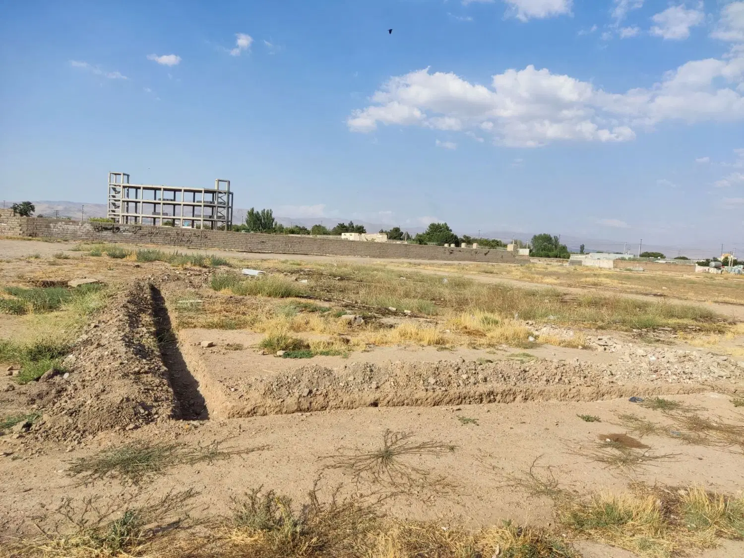 دو قطعه زمین