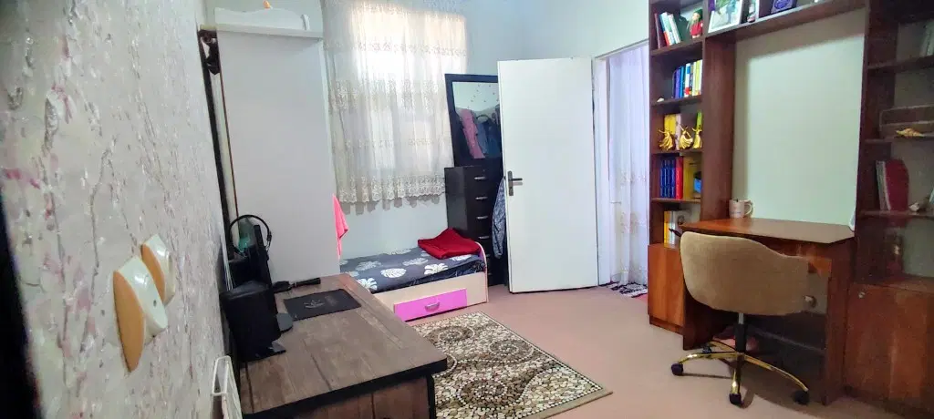 خانه ویلایی ۱۰۰ متری دربست