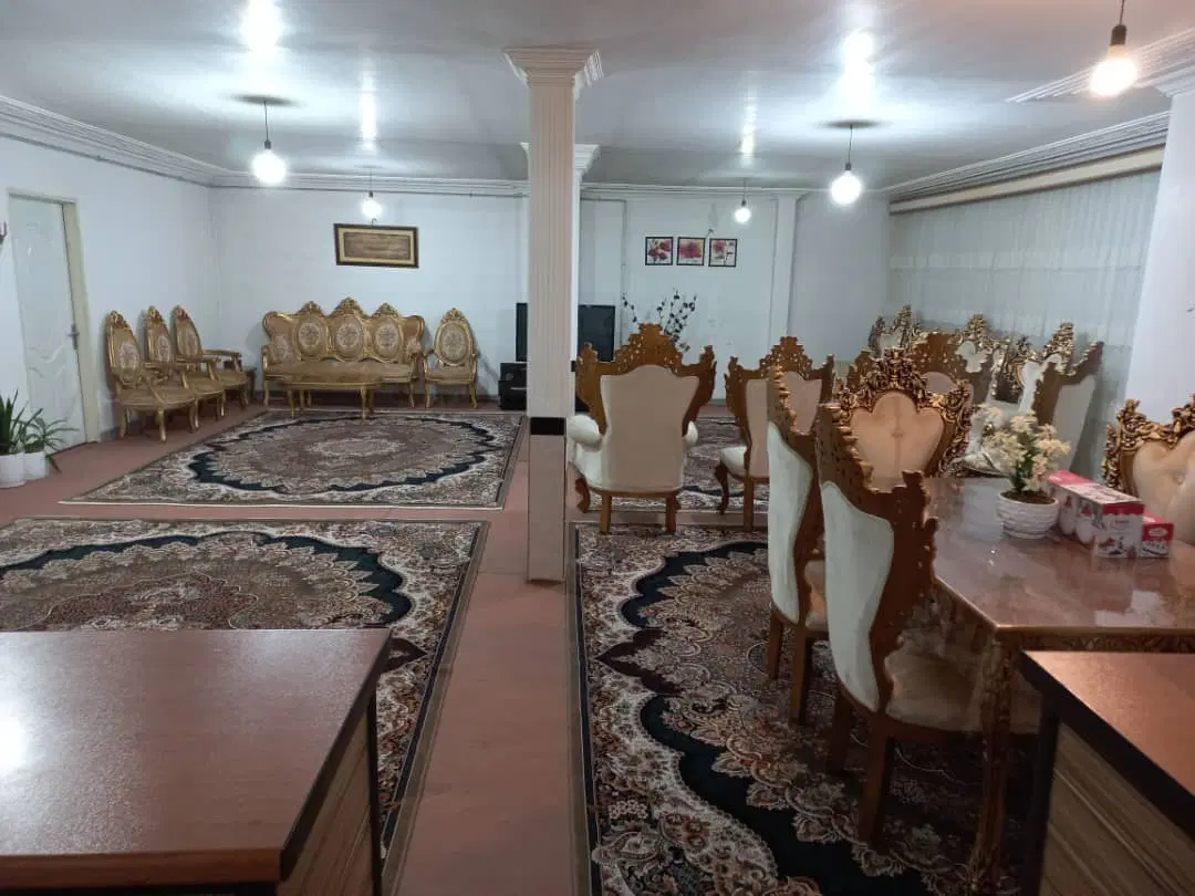 خانه بزرگ وشیک