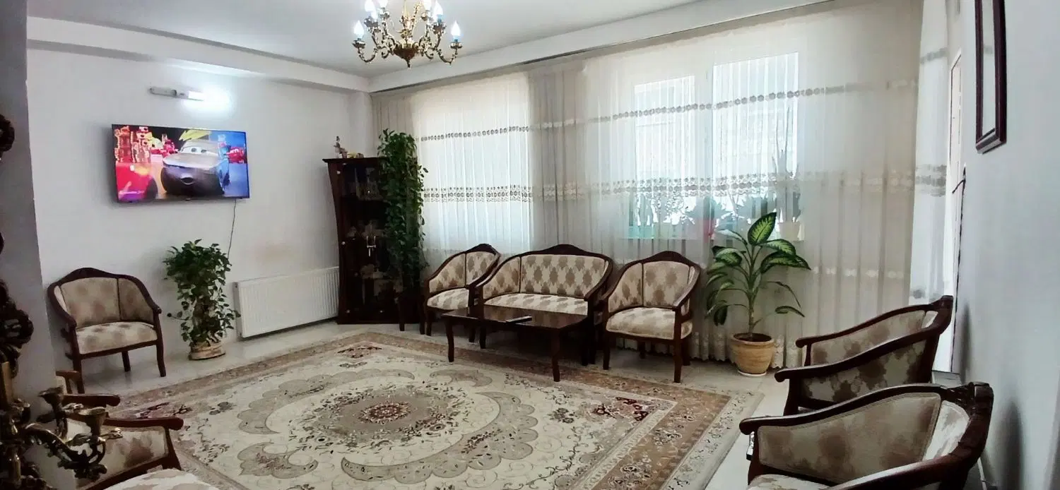 فروش واحد طبقه اول  شهرک شاهد