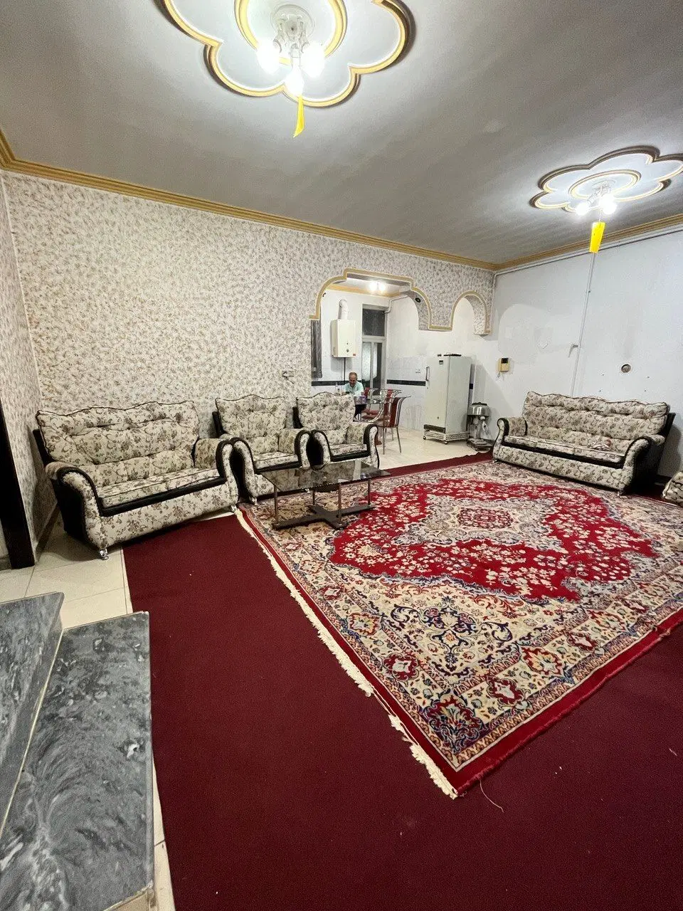 خانه ویلایی سند دار بر جاده