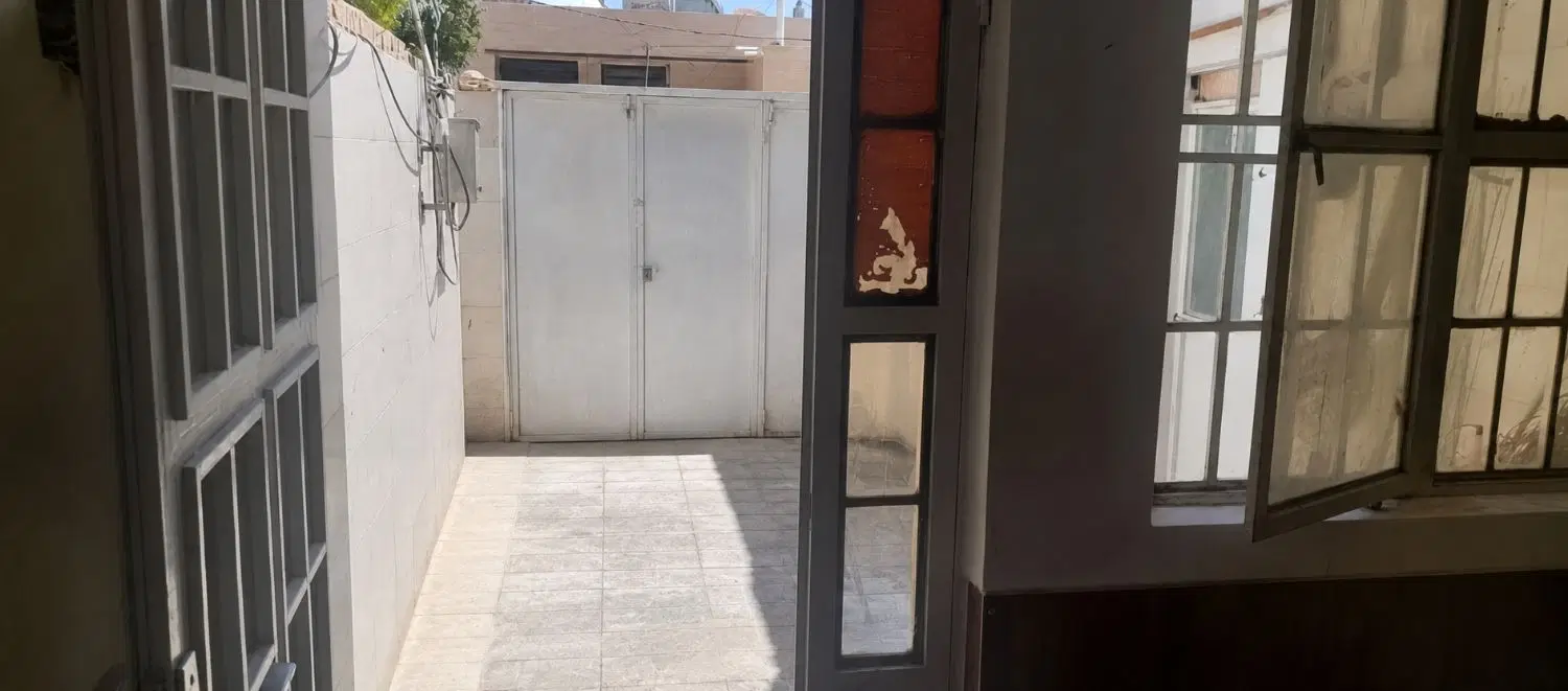 منزل ویلایی دوخواب همکف شهرک گردخون