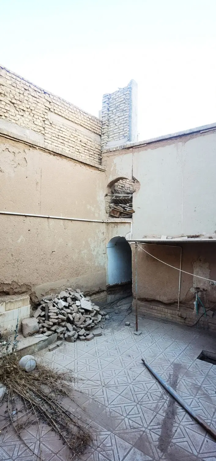 خانه کلنگی