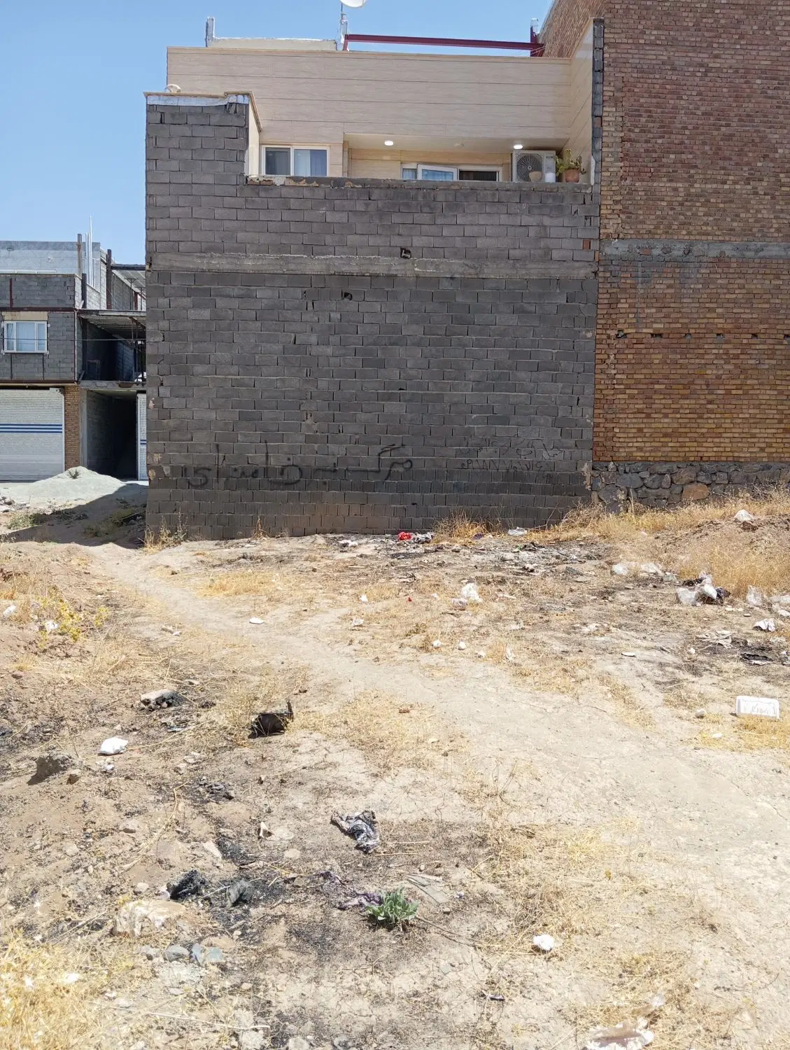 زمین 112 متری نایسر