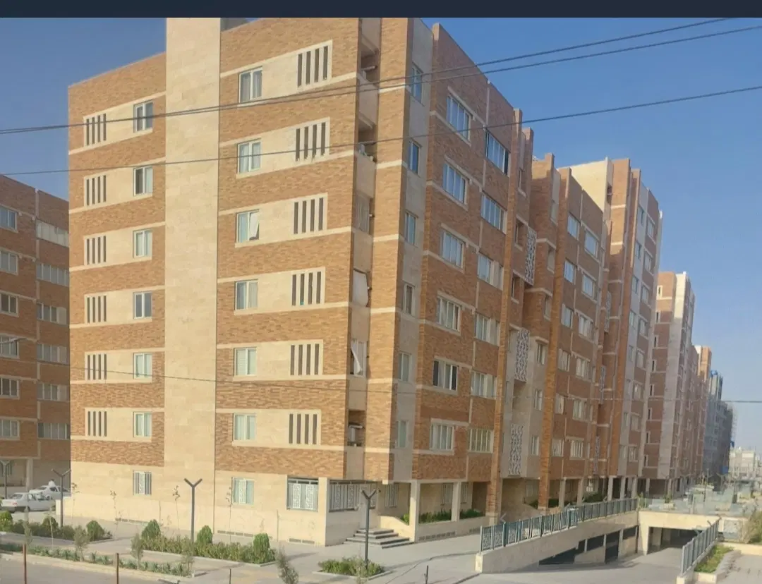 آپارتمان  110 متری دوخواب طلائیه نوساز