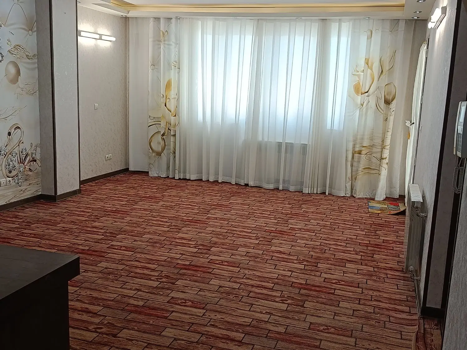 اجاره واحد85 متری محلهE6