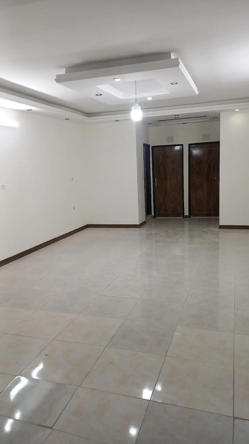 آپارتمان تک واحدی