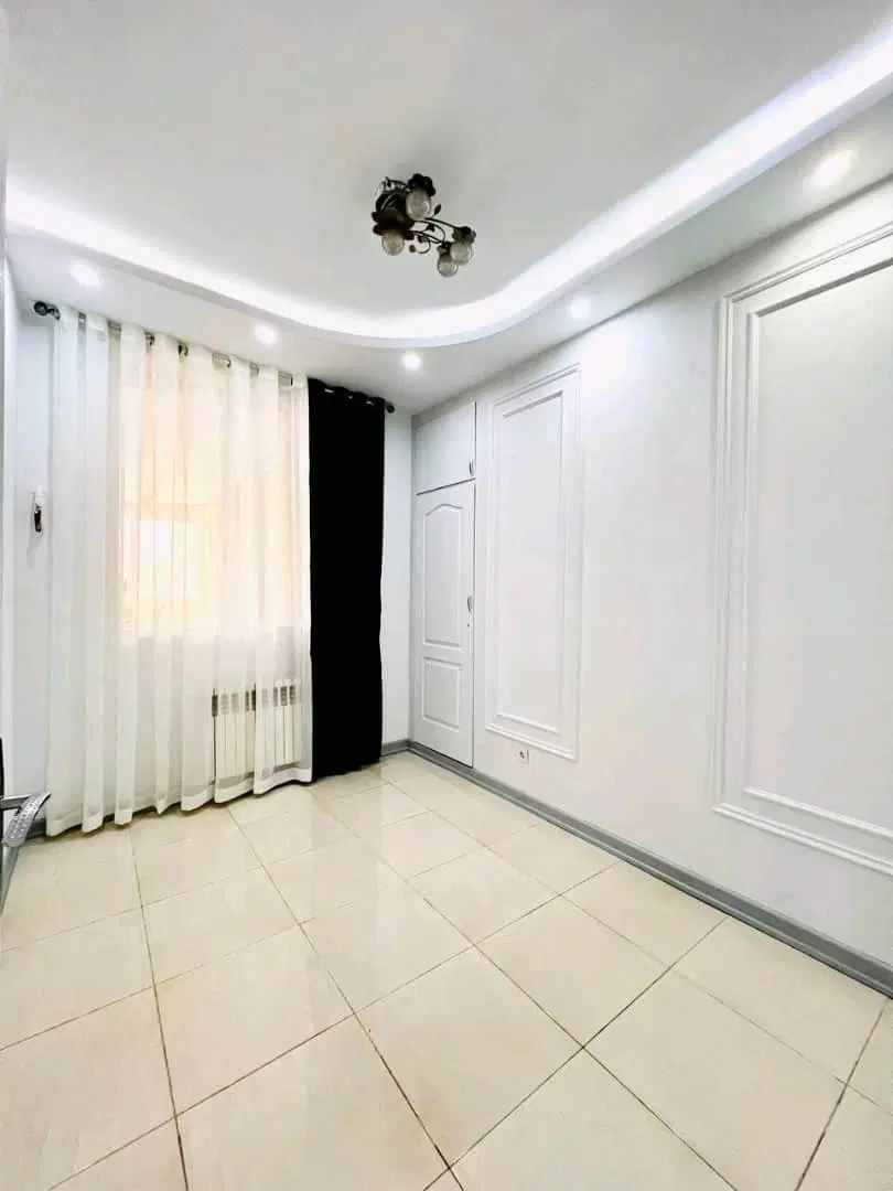 ۴۳متر کارت پستالی_۳۰مترحیاط_آسانسور_وام‌مسکن