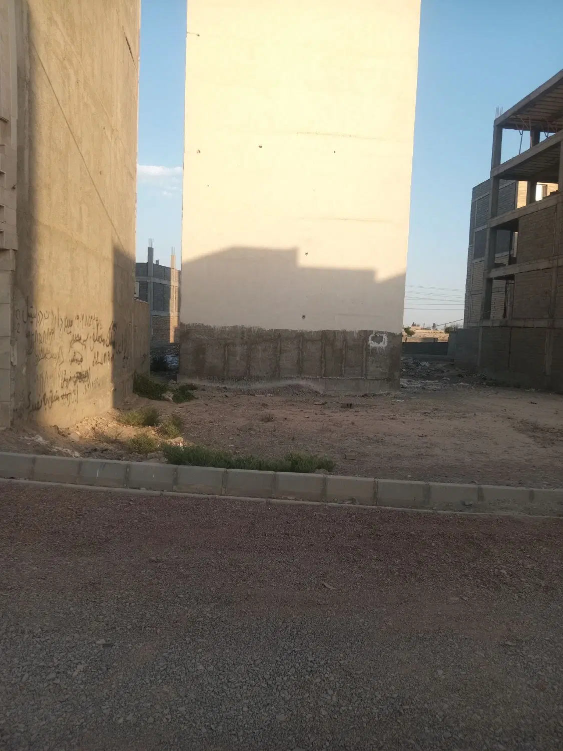زمین مسکونی سند دار