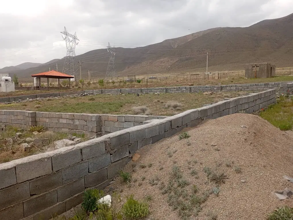چند قطعه زمین در سربندان