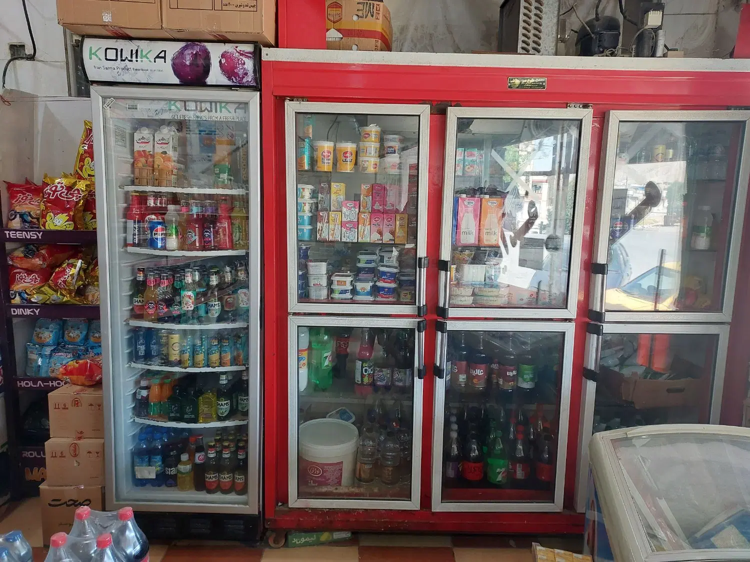 یک باب مغازه تجاری