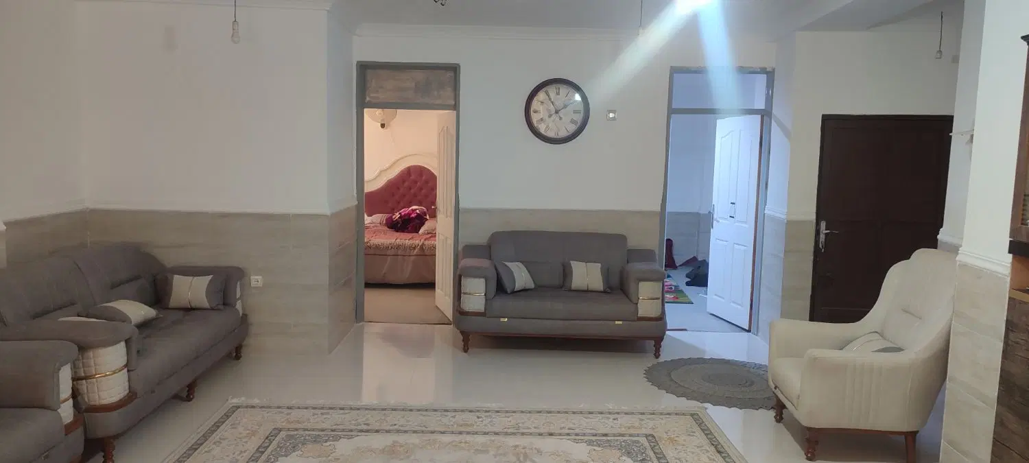اجاره خانه بیست متری شاحسینی
