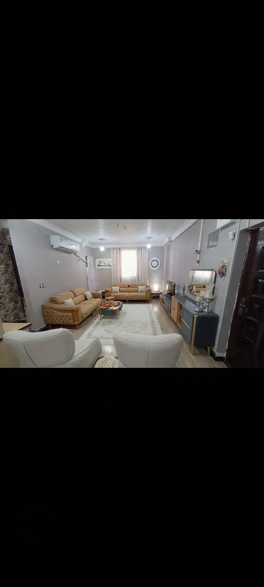 زمین ساحلی جزیره مینو