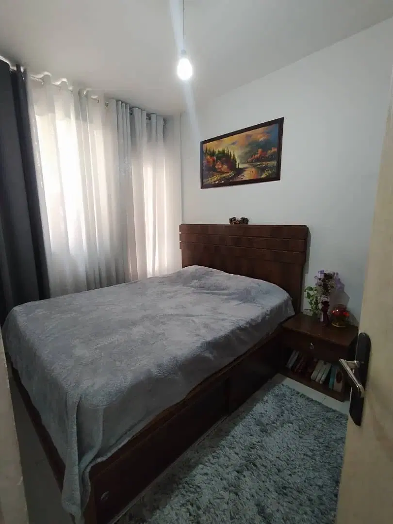 ۶۰ متر خوش نقشه رو به افتاب