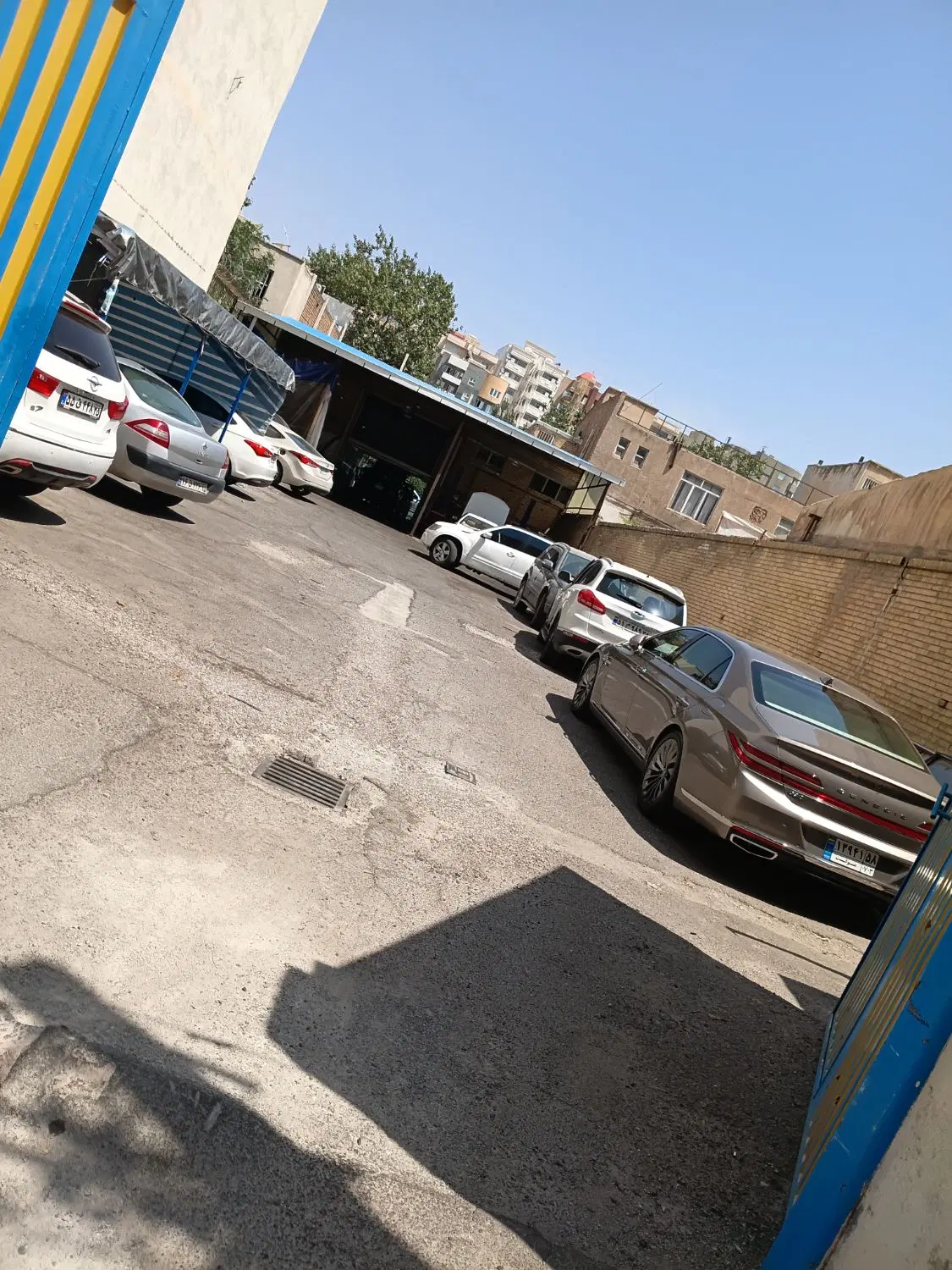 اجاره مغازه به صافکاری پی دی‌آر