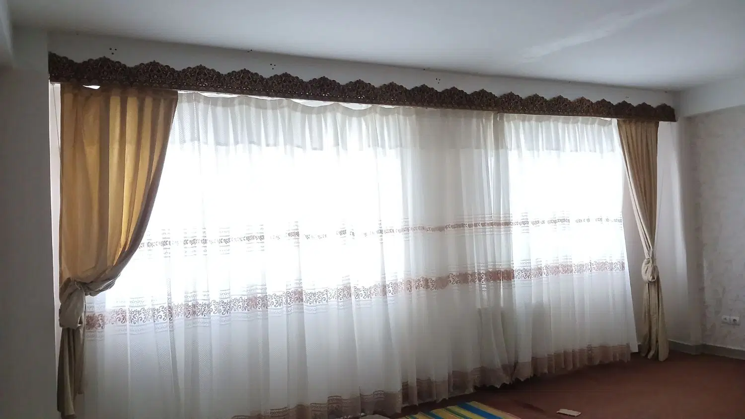 اجاره آپارتمان در مجتمع نیکان طبقه۲