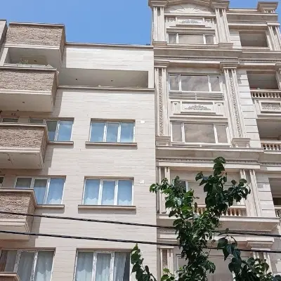 اپارتمان رضاشهر رودکی جنوبی ۱۳۰متری ،فول امکانات