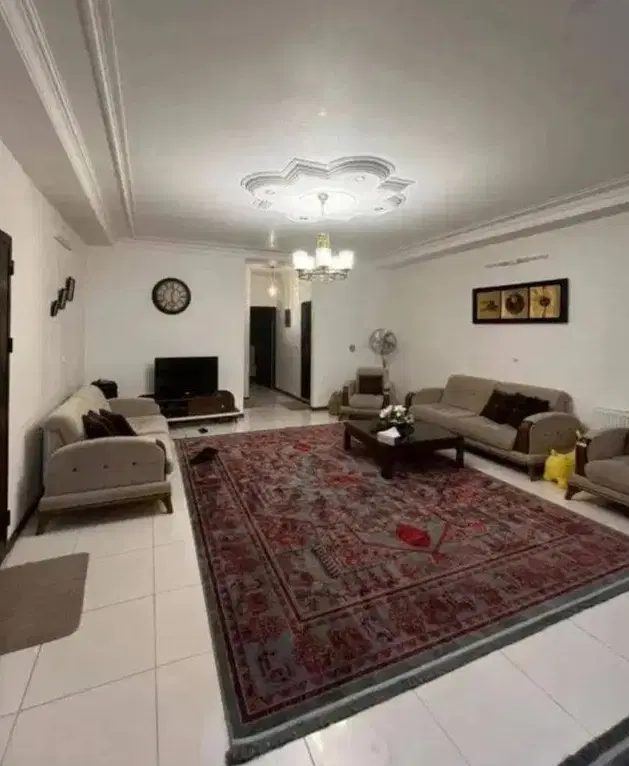 دیگه نگرد اونی که دنبالشی اینه.