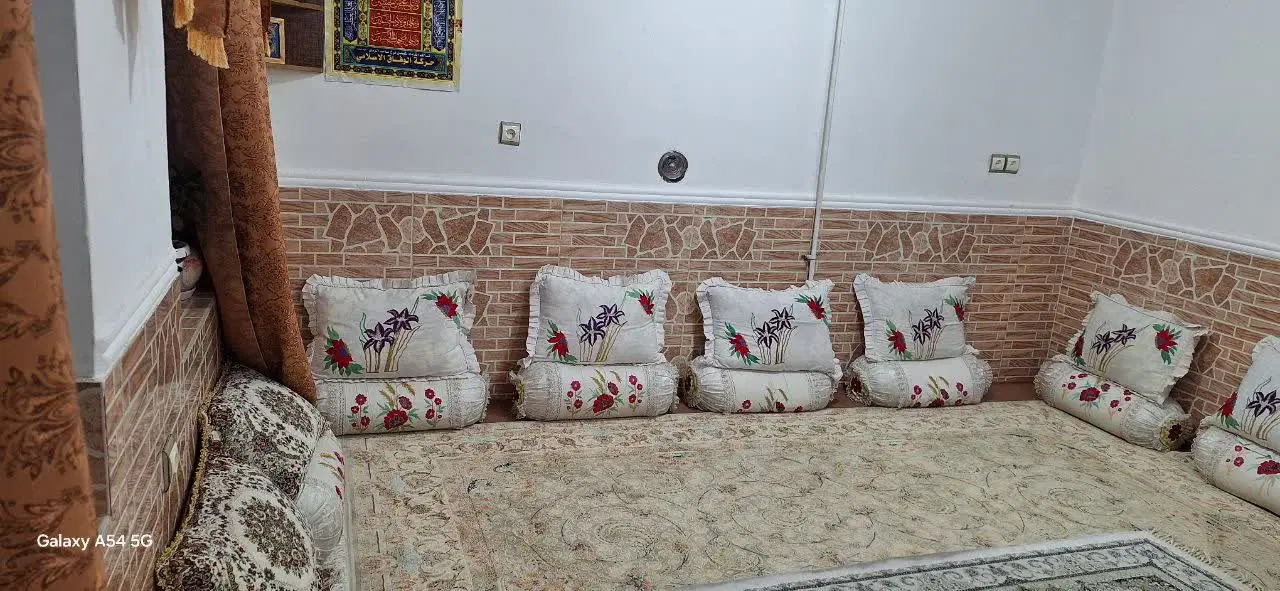 یک باب خانه ی اجاره ای