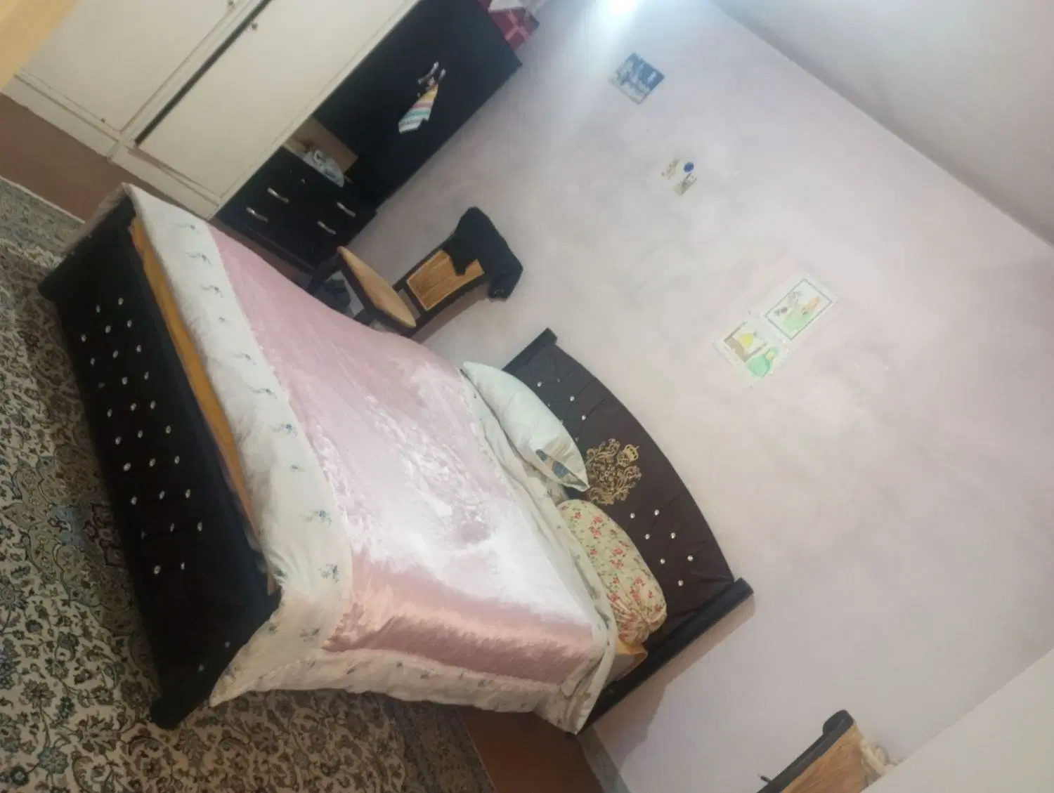 آپارتمان تک واحدی
