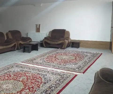 اجاره واحد ۹۰ متری