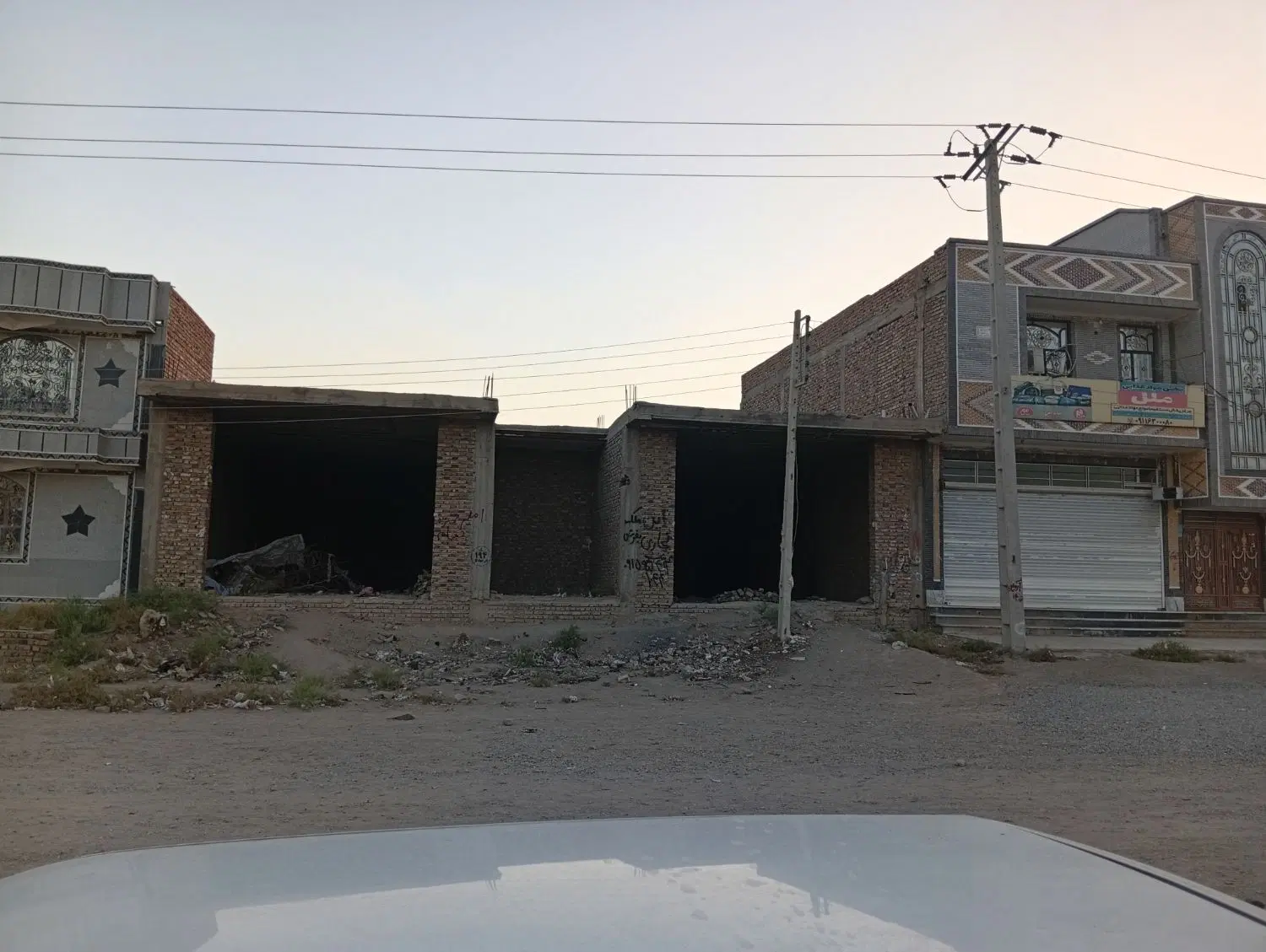 ملک تجاری در پیامبر اعظم روبرو پمپ حاجی امان