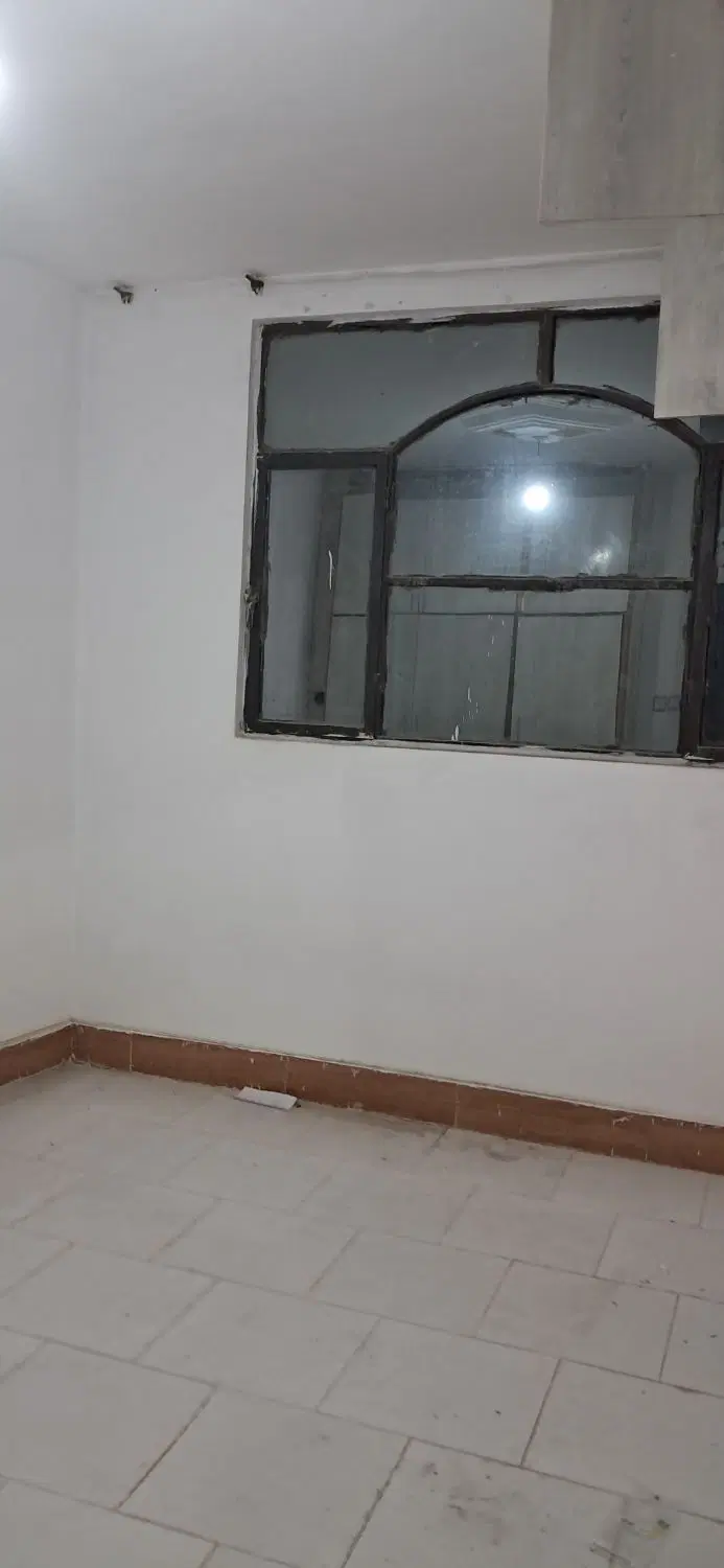 فروش یک واحد آپارتمان