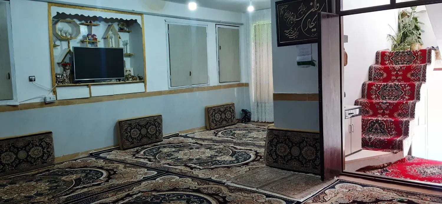 ساختمان ویلایی ۲۰۰ متر