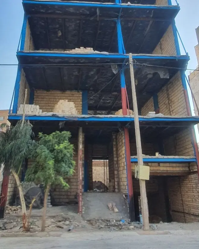 فروش آپارتمان ۱۴۰‌متری