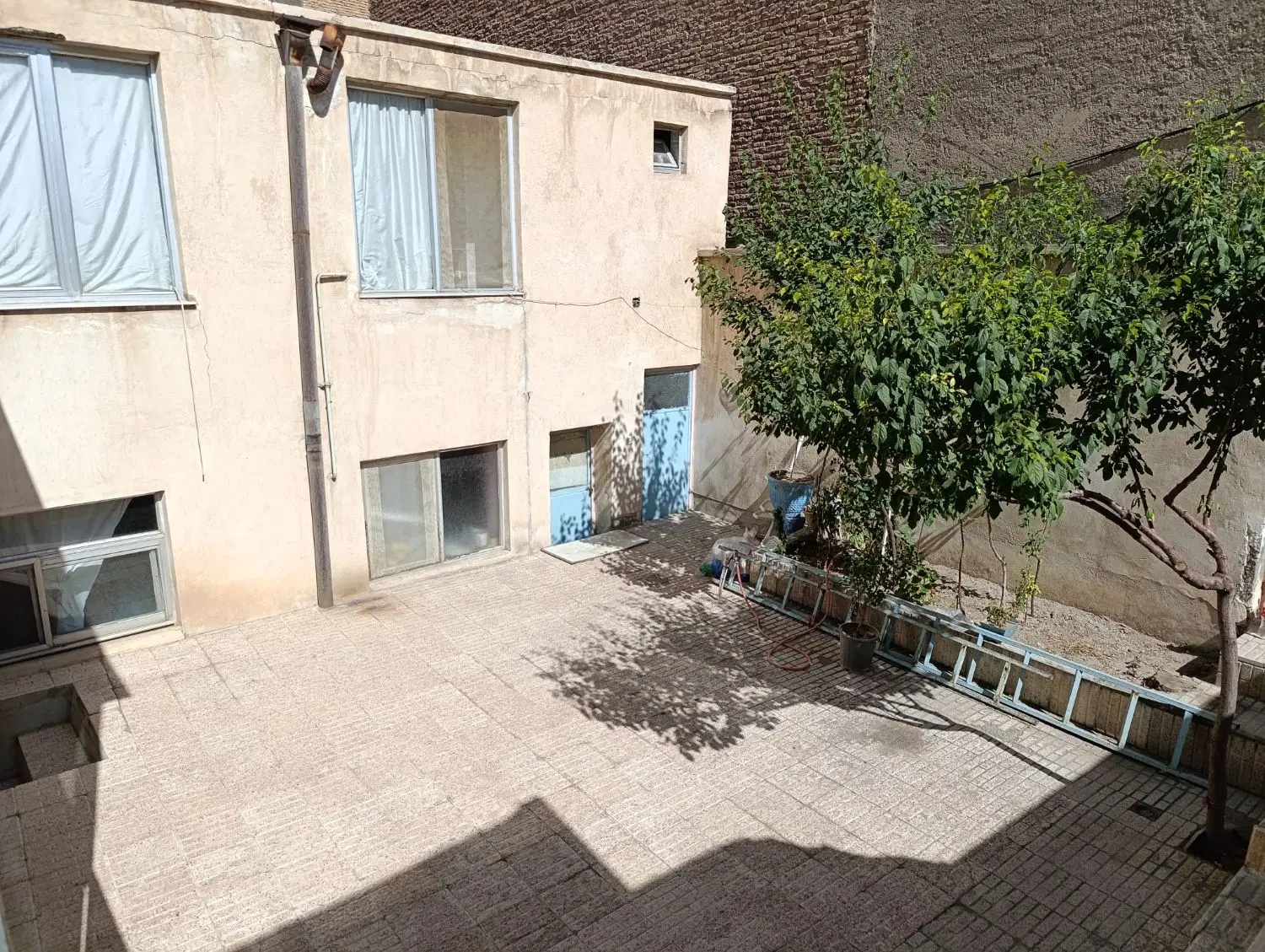 اجاره زیر زمین مسکونی