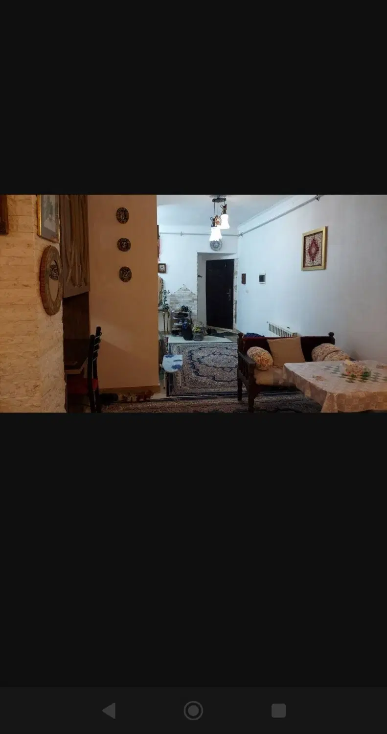 آپارتمان ویو دریا طبقه سوم  بر اصلی پول لازم