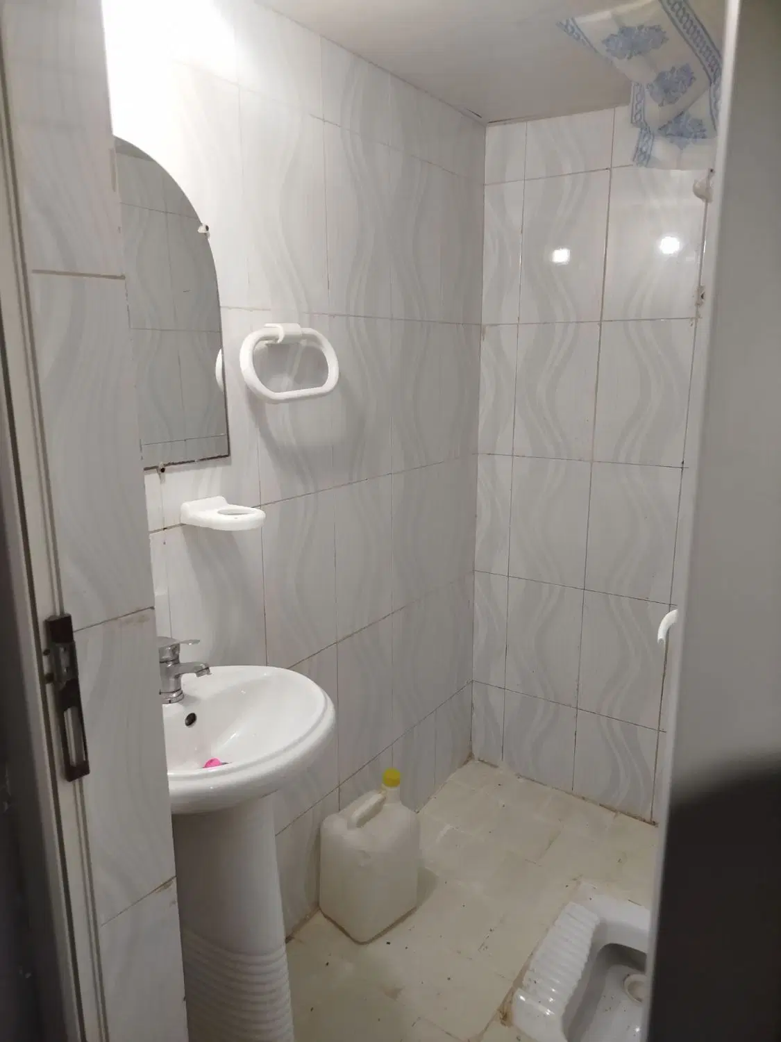 رهن و اجاره آپارتمان دو خواب پیک مهر قشم