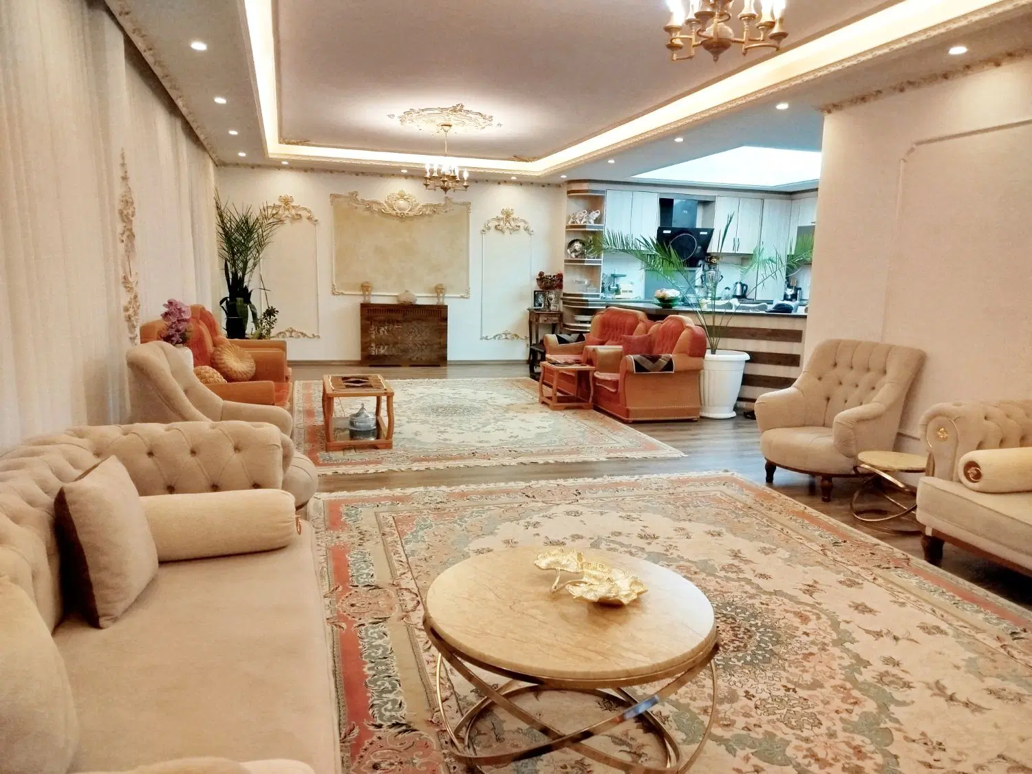 تهاتر یا فروش آپارتمان لوکس ۱۴۵ متری تاپ لوکیشن